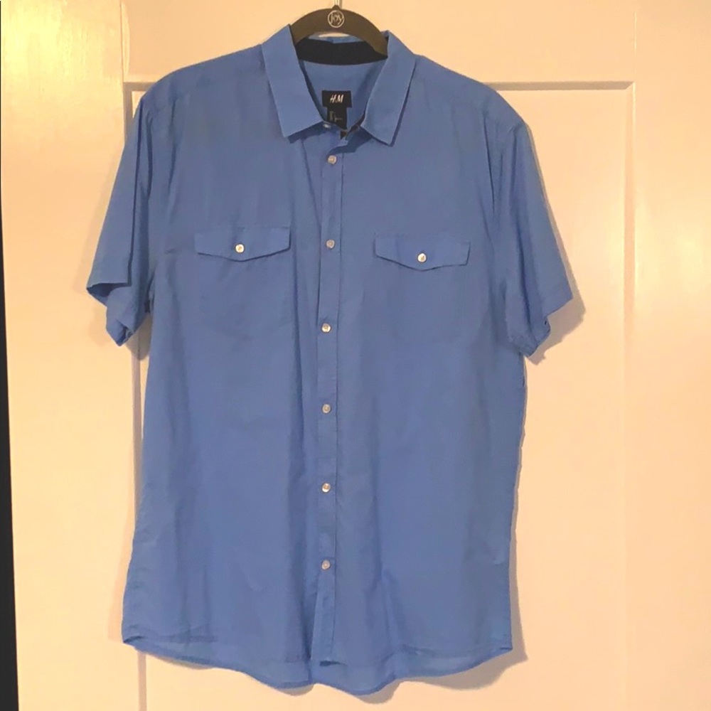 H&M Men’s short sleeve button up shirt (L) NWOT